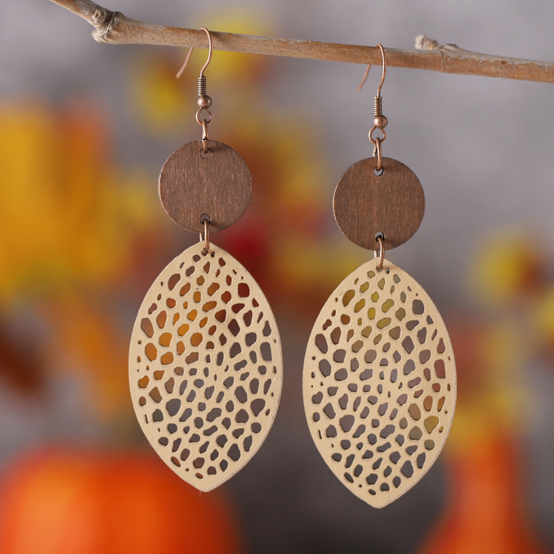 Oval Wooden Cutout Pendant Elegant Earrings