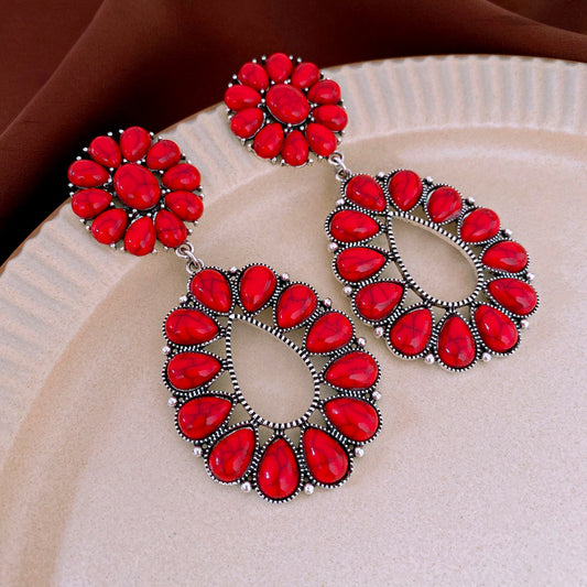 Flower Design Retro Drop-shaped Earrings