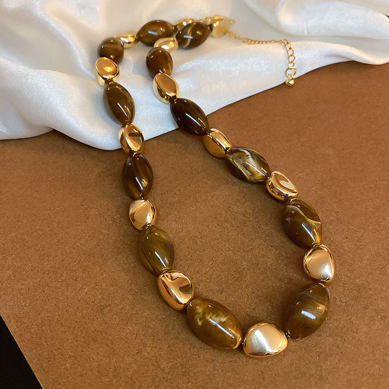 Retro Resin Oval Beaded Clavicle Chain