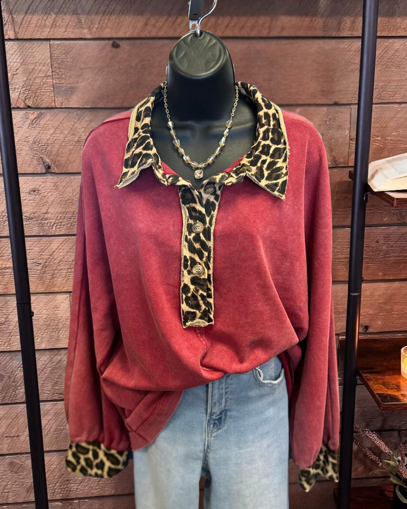 Leopard Polo Collar Pullover