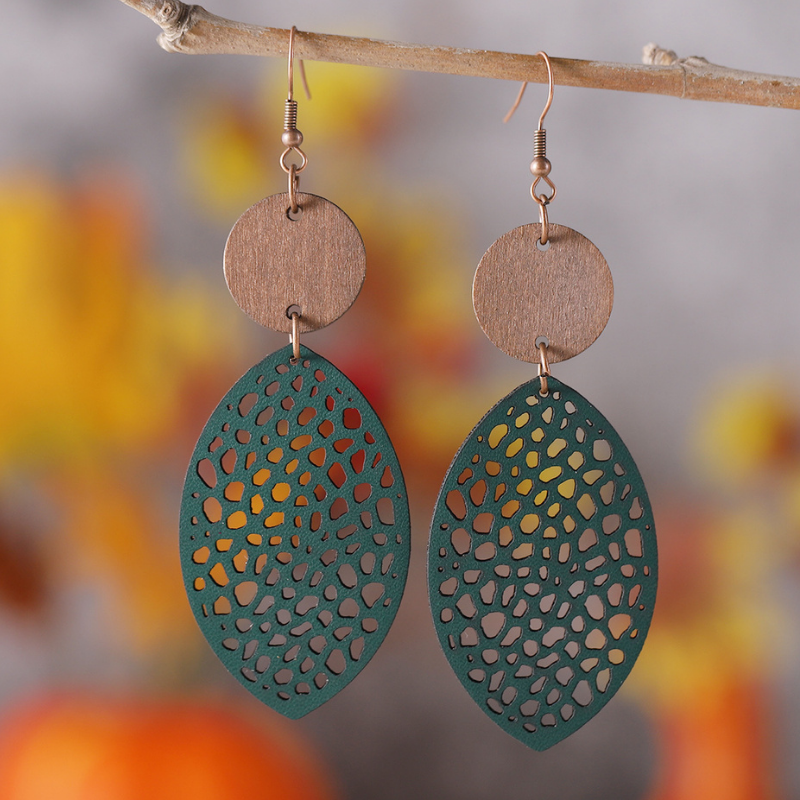 Oval Wooden Cutout Pendant Elegant Earrings