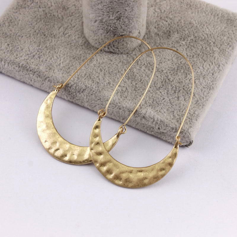Solid Color Metal Simple Crescent Earrings