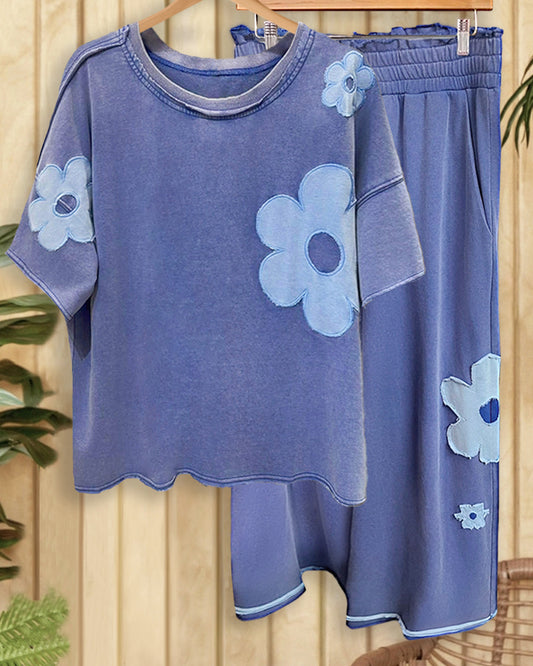 Floral Applique Color Block Relaxed Pant Suit