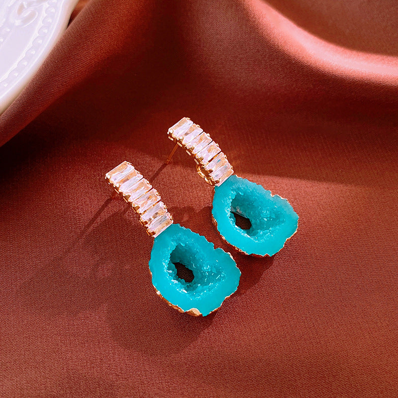 Hit Color Romantic Geometric Earrings