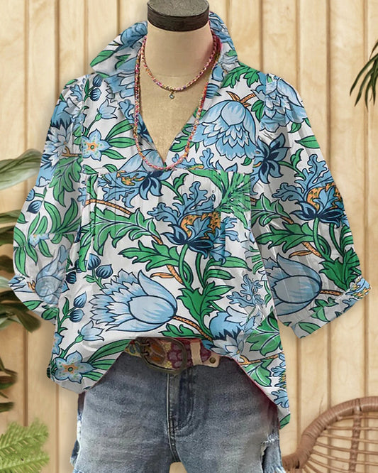 Floral Print Laid Back V Neck T-Shirt
