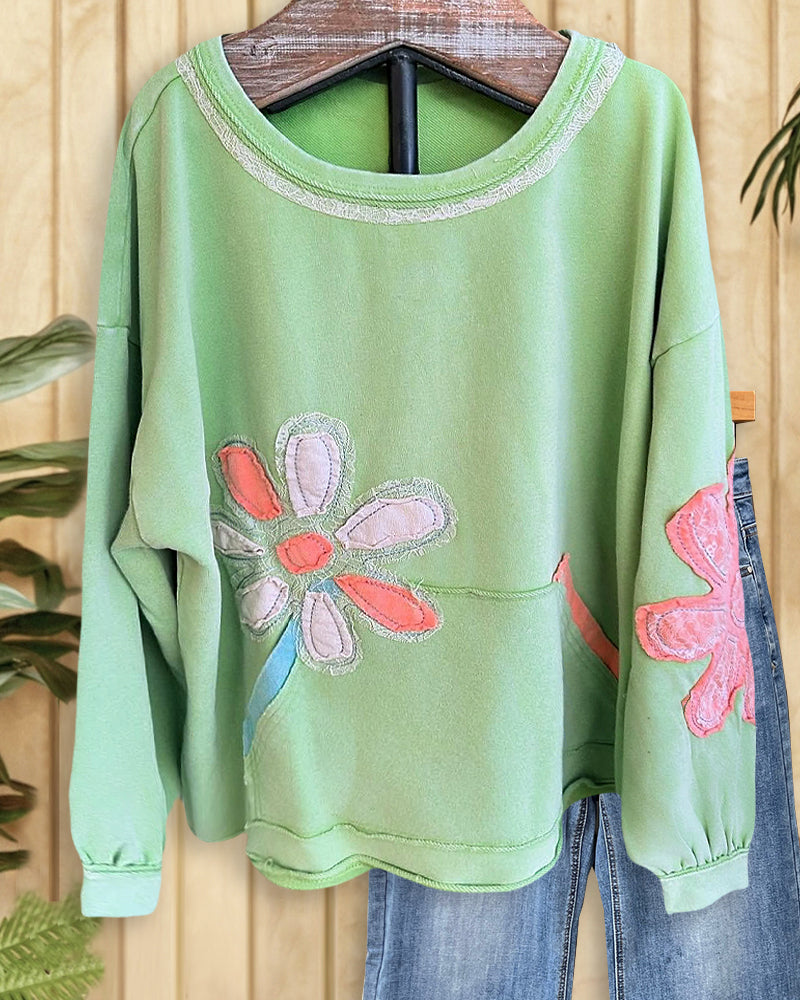 Hit Color Floral Applique Relaxed Pocket Sweatshirt