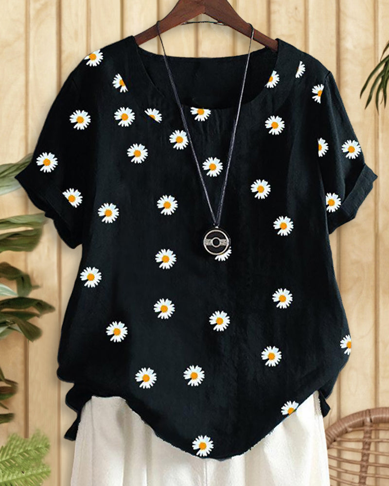 Daisy Print Relaxed Scoop Neck T-Shirt